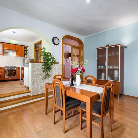 Iva House With Apartment Umag Exteriér fotografie